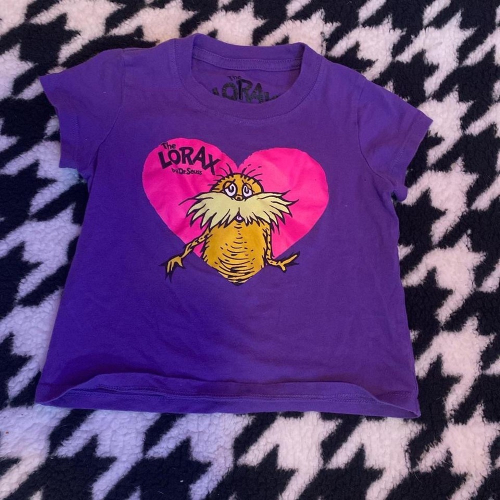 kids heart lorax tee